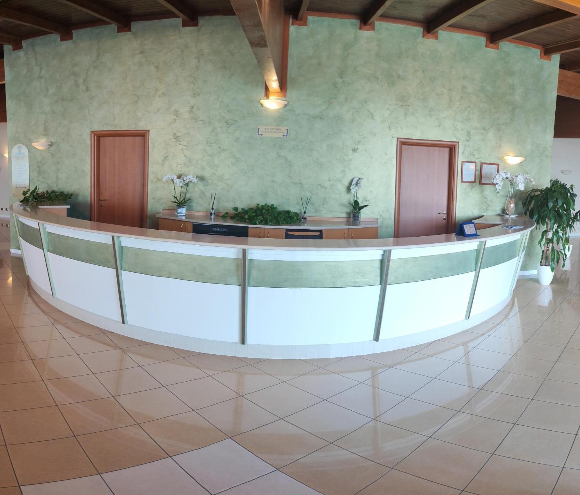 Partenone Resort Hotel ริอาเชมารินา ภายนอก รูปภาพ