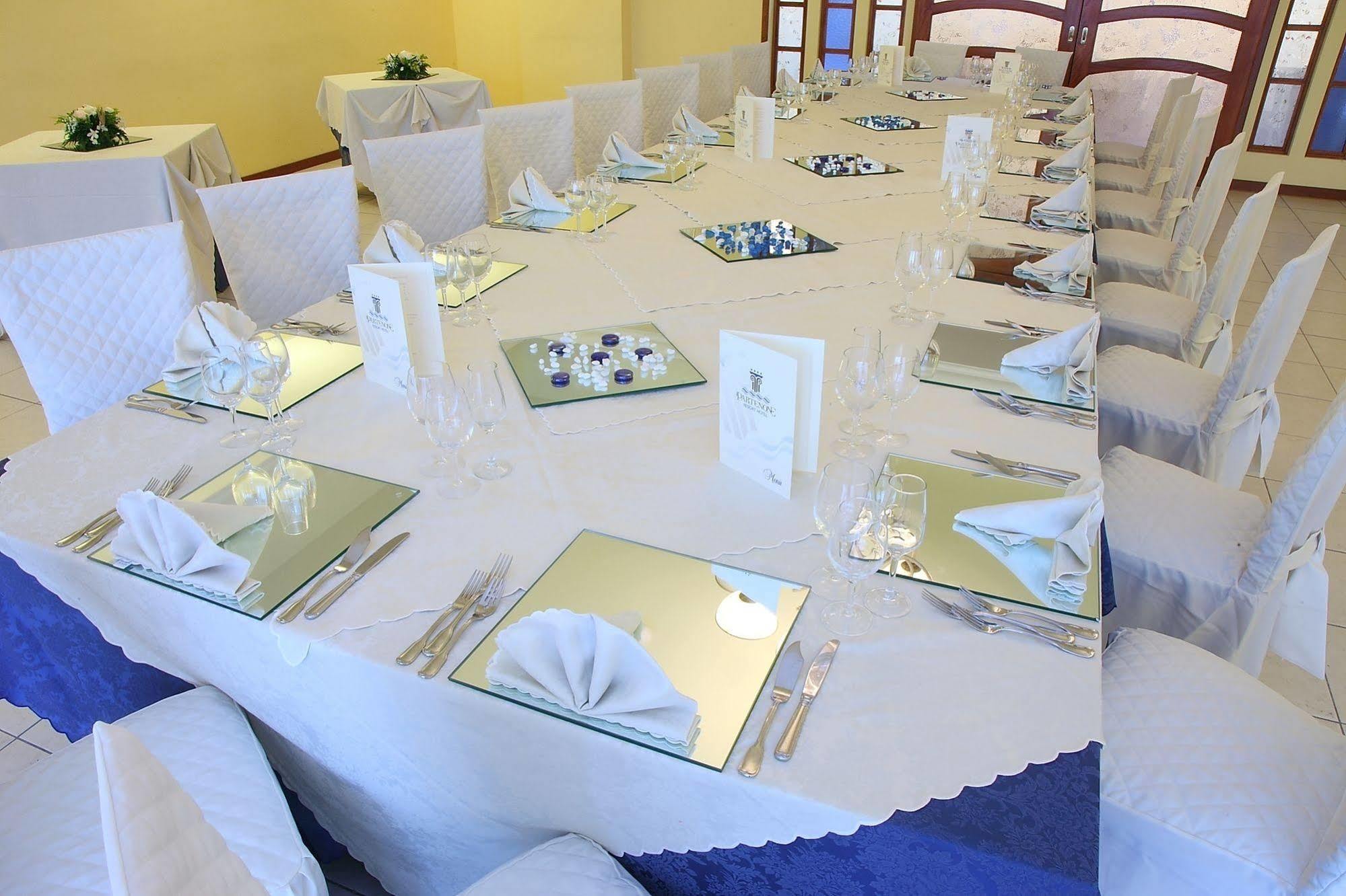Partenone Resort Hotel ริอาเชมารินา ภายนอก รูปภาพ