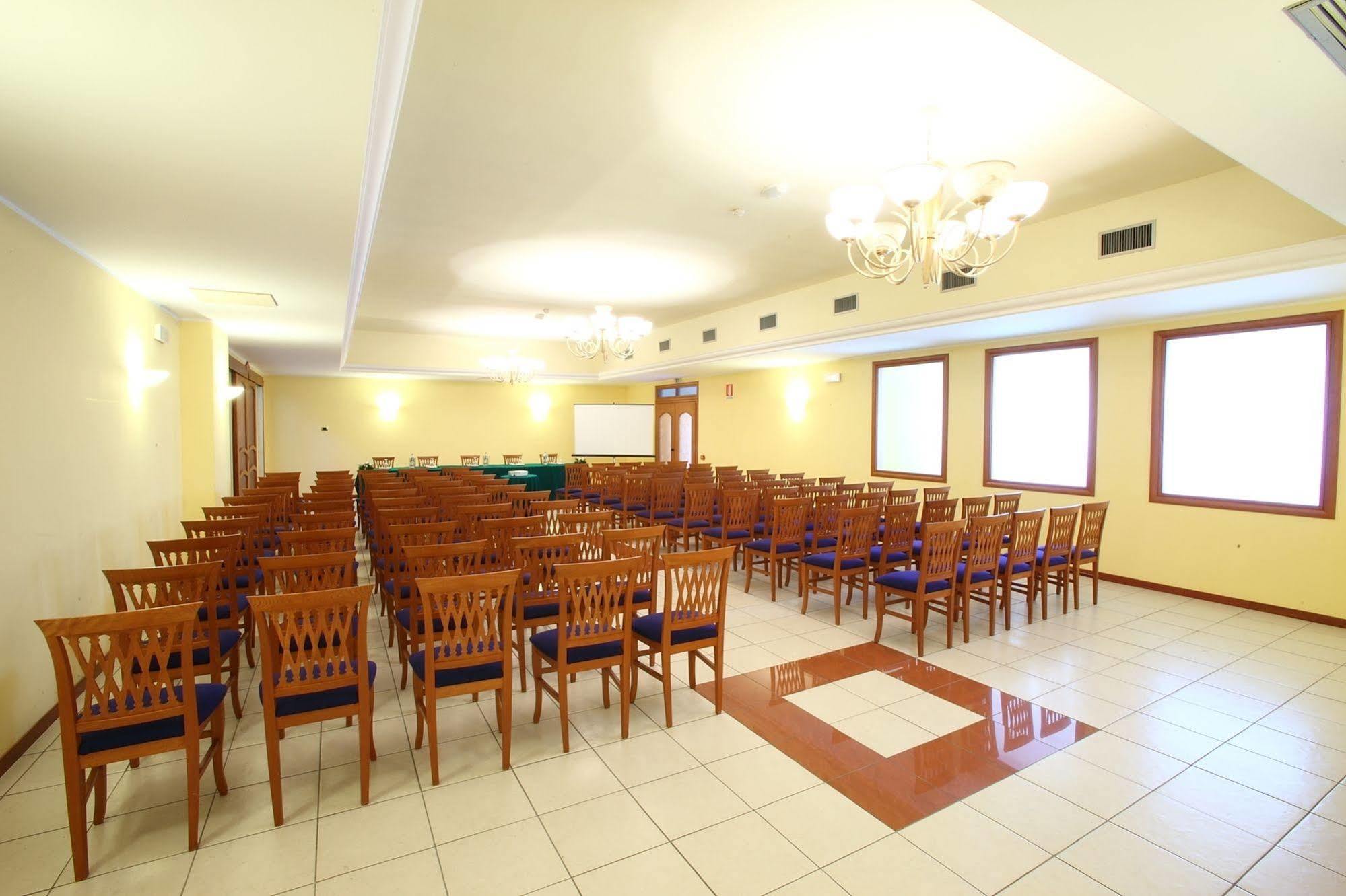 Partenone Resort Hotel ริอาเชมารินา ภายนอก รูปภาพ